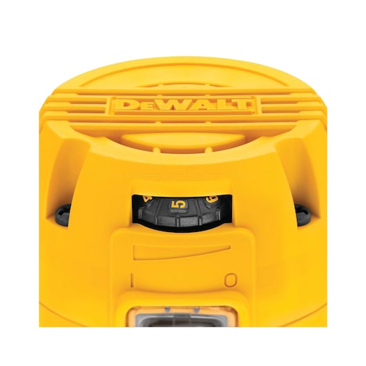 Affleureuse Ø6-8mm / 900W Affleureuse Ø6-8mm / 900W