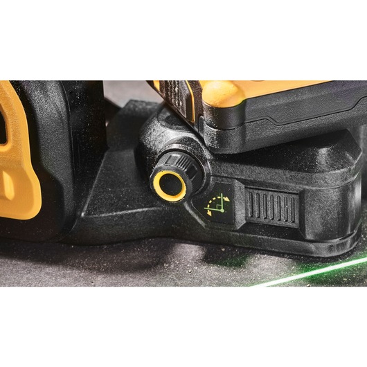 Niveau laser multi-lignes 3 x 360° XR 12V / 18V - faisceaux verts