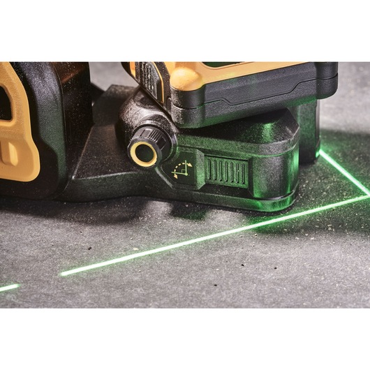 Niveau laser multi-lignes 3 x 360° XR 12V / 18V - faisceaux verts