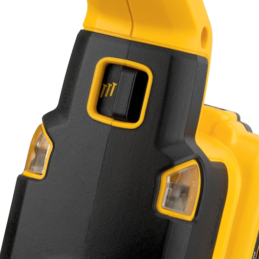18V XR Brushless Cloueur de finition 1.6mm 16Ga (magasin droit) 2x 2.0Ah coffret standard 18V XR Brushless Cloueur de finition 1.6mm 16Ga (magasin droit) 2x 2.0Ah coffret standard
