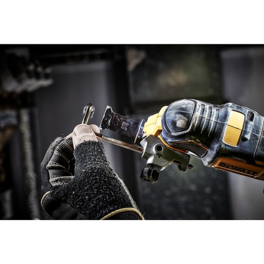 Multi-cutter XR 18V Brushless - 3 vitesses Multi-cutter XR 18V Brushless - 3 vitesses
