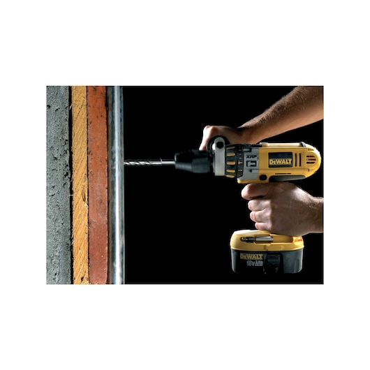 Mèche multi-matériaux Ø12mm, longueur 153mm Mèche multi-matériaux Ø12mm, longueur 153mm