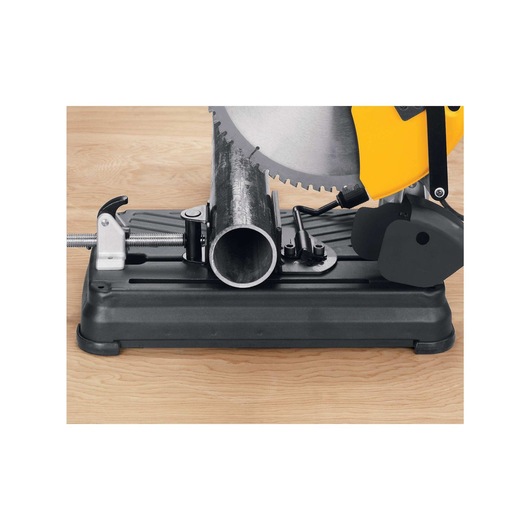 Quick lock vise feature of 14 inch / 355 millimeters Multi-Cutter Saw. Quick lock vise feature of 14 inch / 355 millimeters Multi-Cutter Saw.